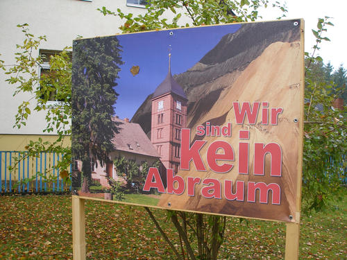 Plakat "Wir sind kein Abraum" in Atterwasch